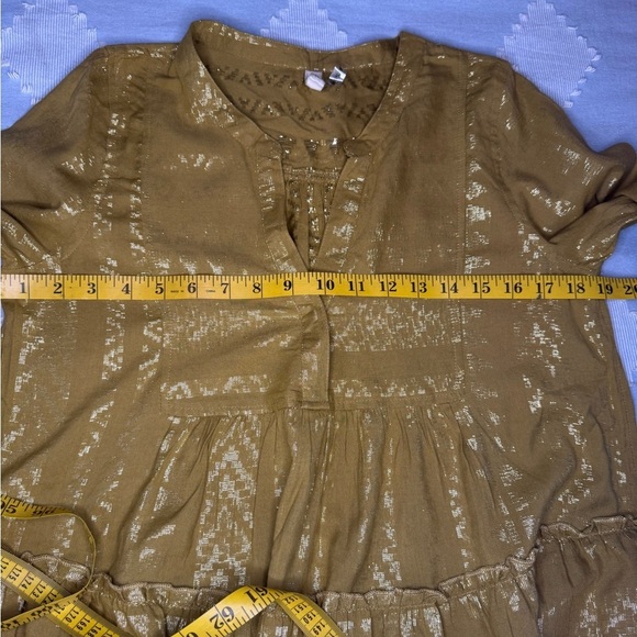 Elan Elegant Gold Tiered Dress Size Medium.   #318 - Picture 14 of 17